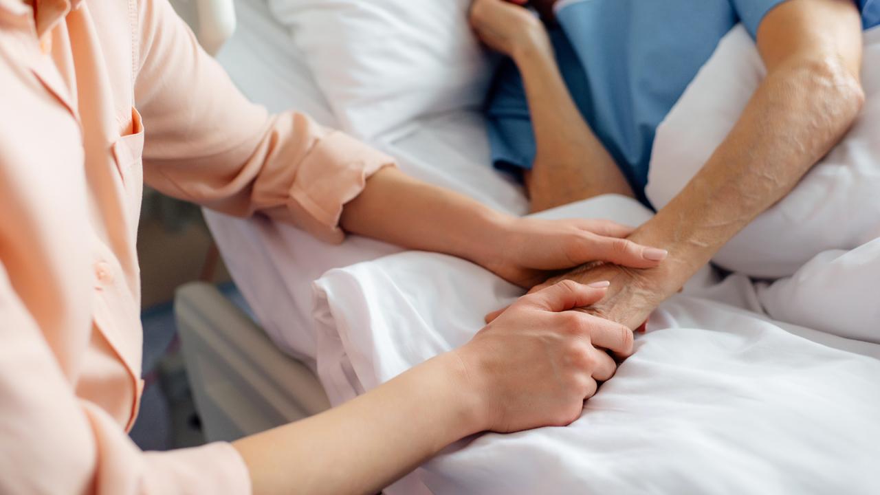 Thumbnail image for มาคุยกันเรื่องเยี่ยมไข้